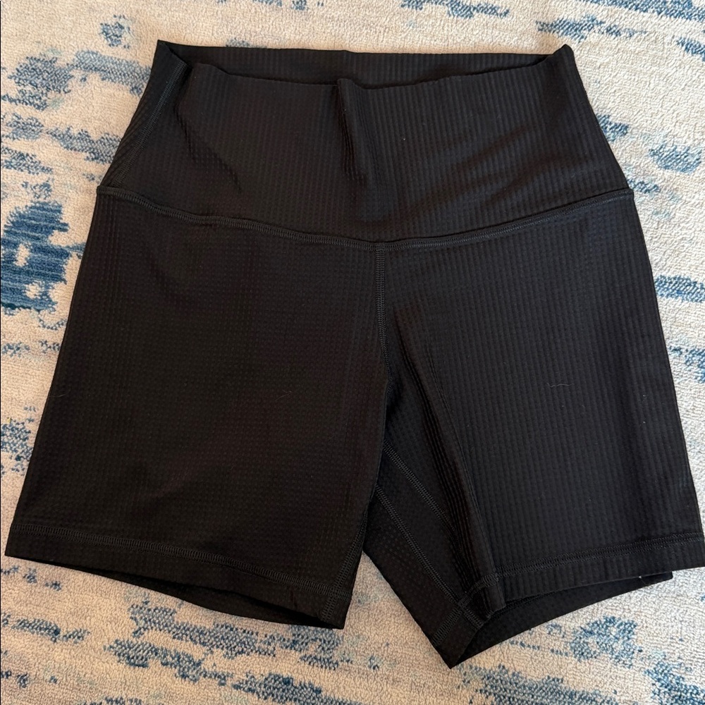 Lululemon High-Rise Yoga Short 6" *Grid Texture